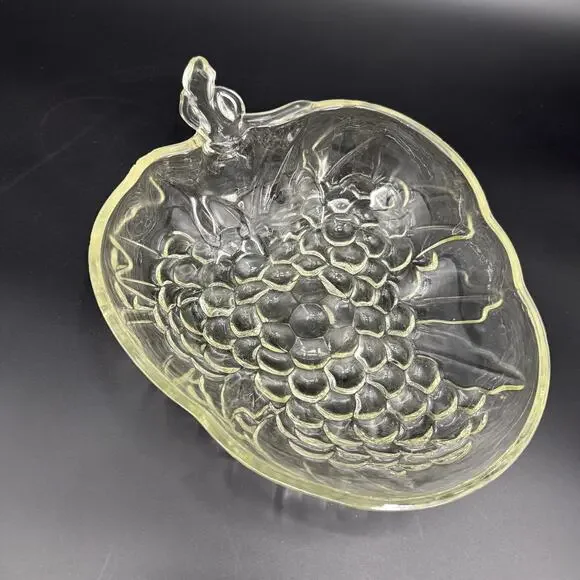 vintage Hazel-Atlas clear glass Grapes Leaves 12