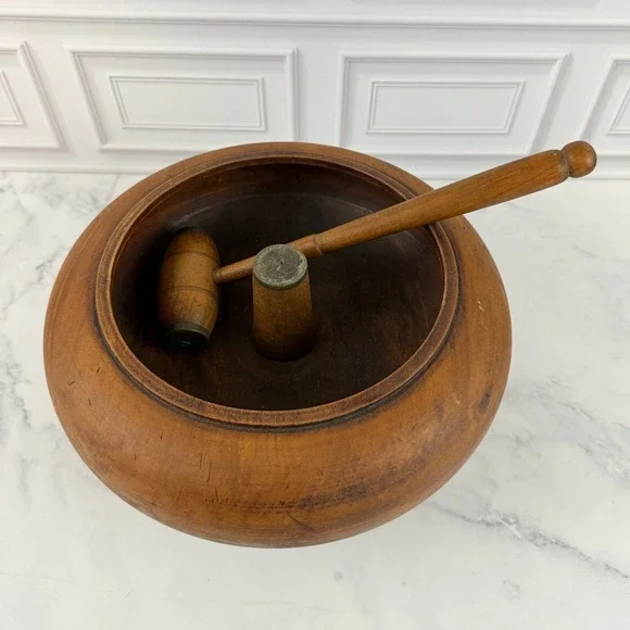 VTG Hand Turned Wooden Nutcracker Pedestal Bowl Brass Center w/Mallet