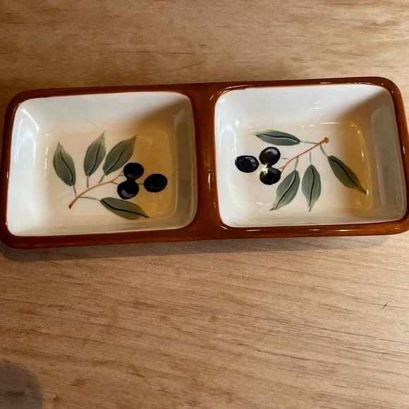 Inspirado StoneLite Clay Olive Divided‎ Serving Dish Brown Bream Ceramic