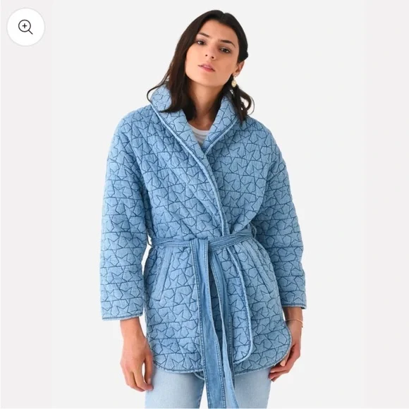 Channel Quilted Star-Pattern Belted Jacket - Light Blue New With Tags Medium
