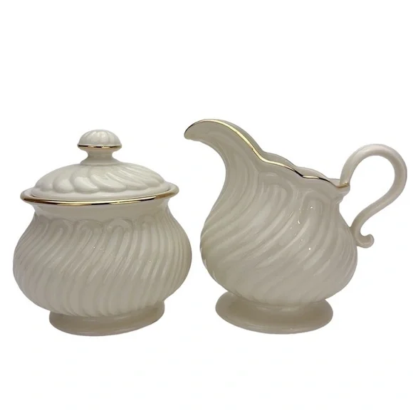 Lenox House Warming Collection Sugar Bowl With Lid‎ and Creamer Set Ivory…