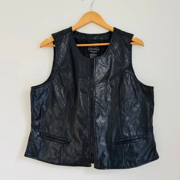 Edgy Black Quilted‎ Faux Leather Zip Up Vest Selene Sport Size XL