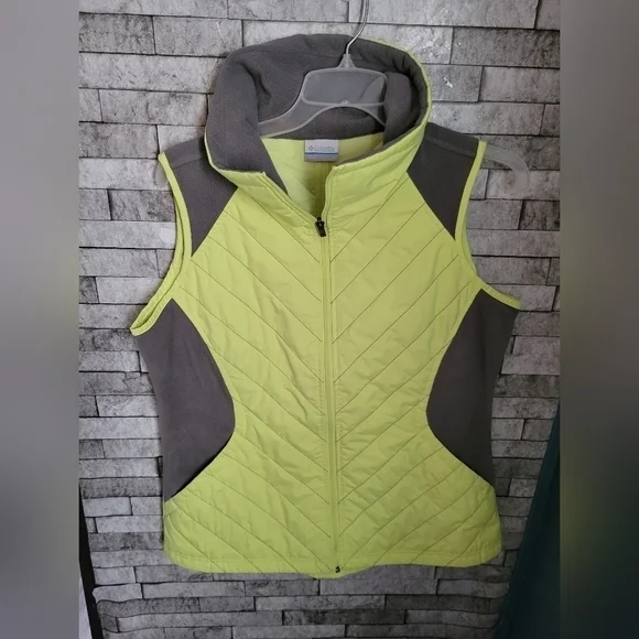 Columbia Vest‎ women's size Large lightweight Quilted