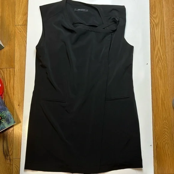 Robert Rodrigues black Tilda‎ vest