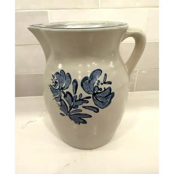 Vintage‎ Pfaltzgraff Yorktowne Stoneware Large Pitcher