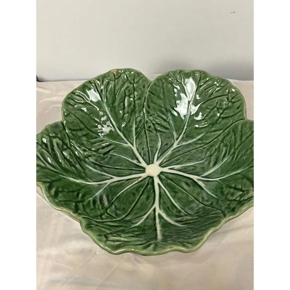 Vintage Bordallo Pinheiro Cabbage Leaf Ceramic Serving Bowl Green Portugal