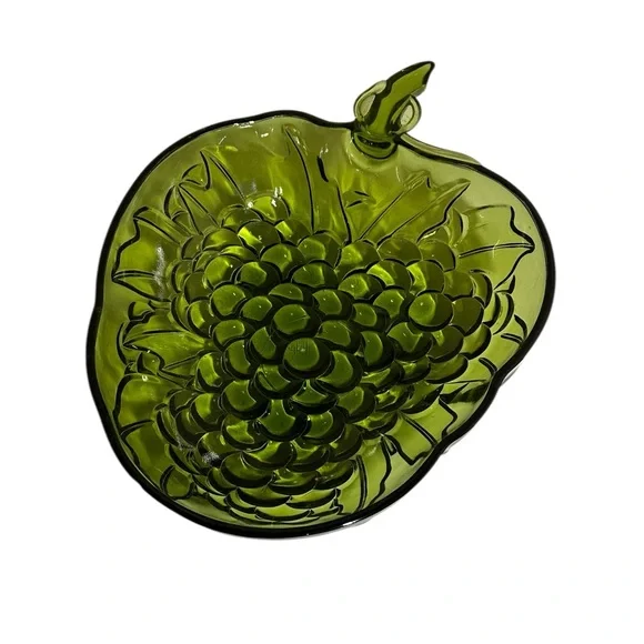 Vintage Indiana‎ Green Glass Grape Plate