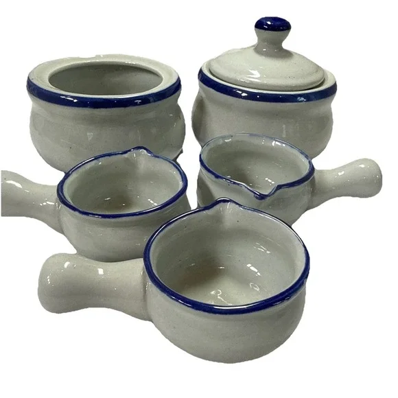 VTG Stoneware Crock French Onion Soup Cream & Blue‎ with Handle Six Pieces