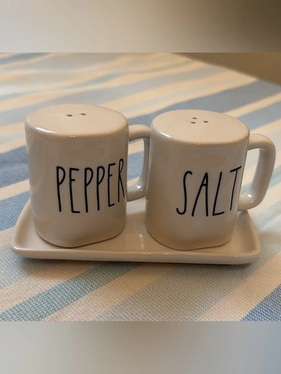 Rae Dunn White Salt and Pepper Shaker Set on Tray