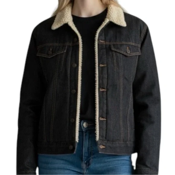 RUFF HEWN Denim / Sherpa Trucker Jacket Size Large — almost brand new