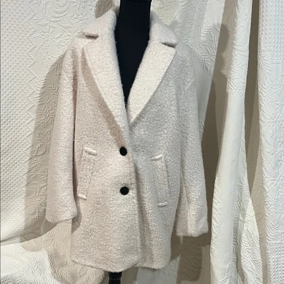Bershka boucle coat in ecru,‎ size medium