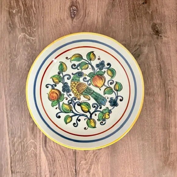 Nova Deruta Italy 12 in Bird Fruit Round Serving Bowl Hand Painted Decal
