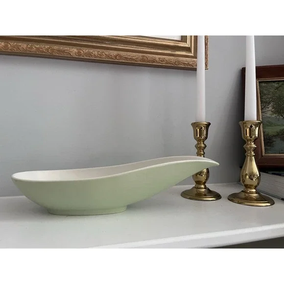 Mid Century Vintage Seafoam Green Oblong Vessel Bowl Hull Pottery # 151 U.S.A.
