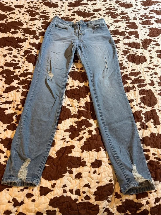 KanCan Light Blue Distressed Women’s Jeans