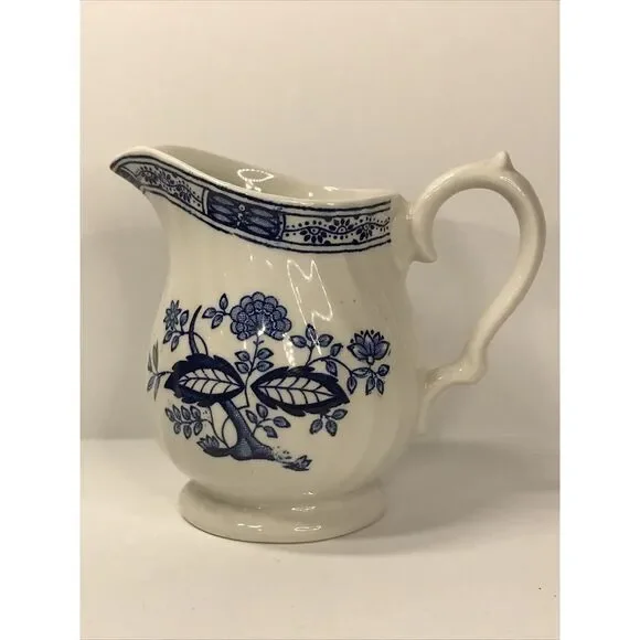 ROYAL ESSEX CREAMER MADE‎ IN England