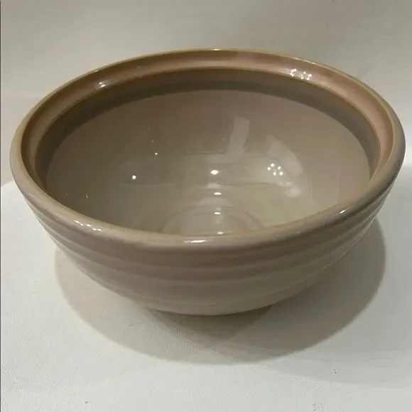 Noritaki Stoneware Sunset Mesa Cream Tan Serveing Bowl 7 3/4 In Round 3 5/8 Tall