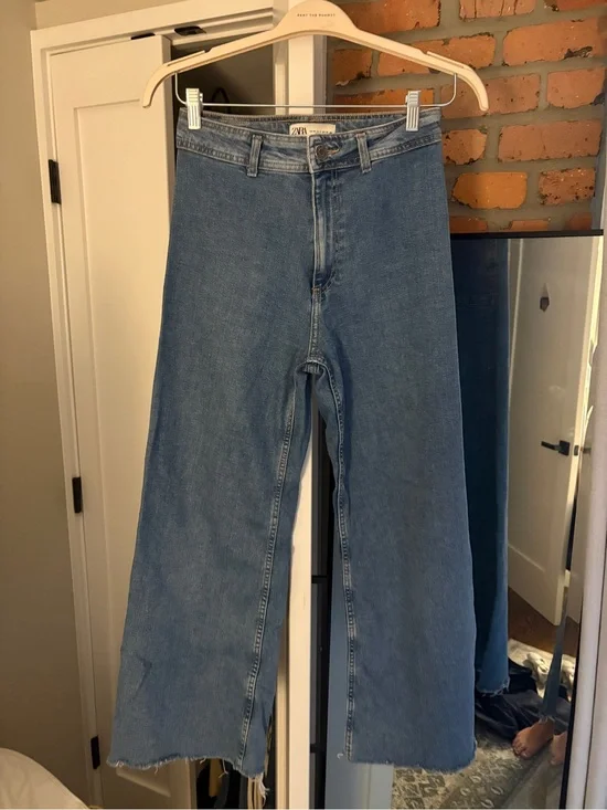 Zara High-Rise Wide-Leg Marine Straight Jeans in Light Blue