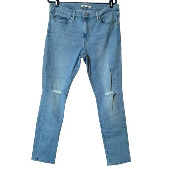 Levi’s Women's Size 33 Slimming Skinny Distressed Light Blue Mid-Rise Jeans