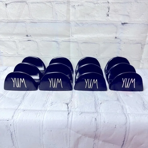 NWT Rae dunn black yum taco‎ holders set of 4