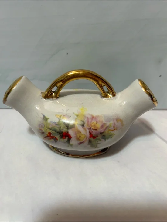 Porcelain Floral Salt And Pepper Shaker With Gold Trim