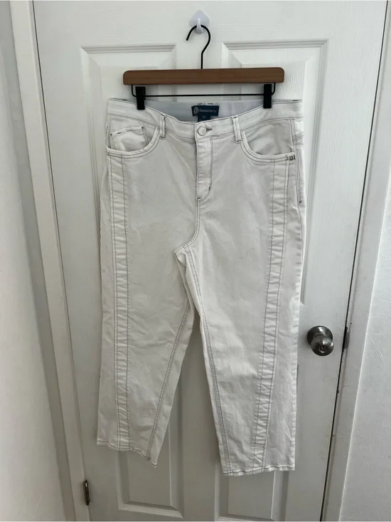 Democracy White Cropped High-Rise Jeans