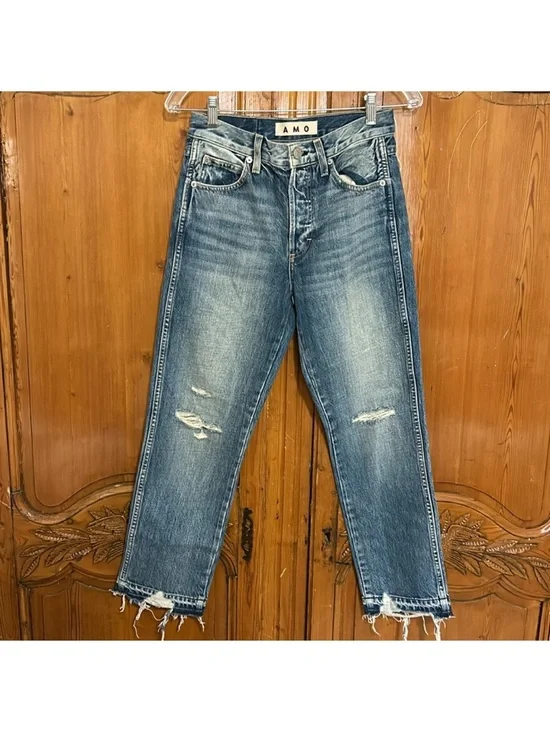 AMO Babe Loved W/Destroy Jeans