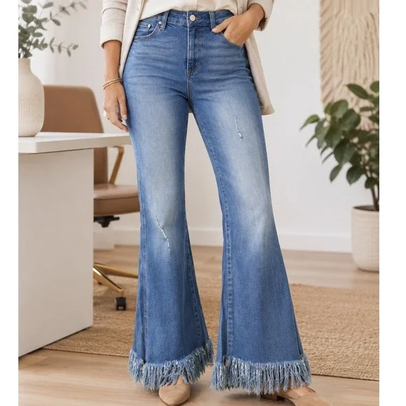 Tricot Womens High Rise Flare Jeans Medium Wash Frayed Fringe Hem Size 11/29