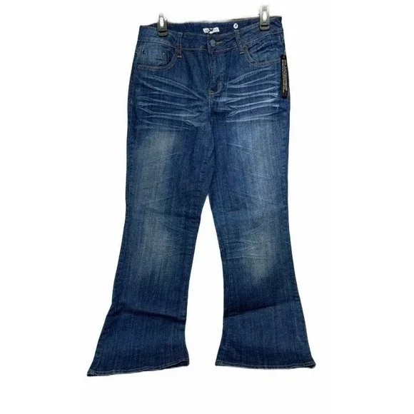 NWT Womens Bootcut Jeans Blue Wash Embellished Pockets‎ Denim Vintage Size 12