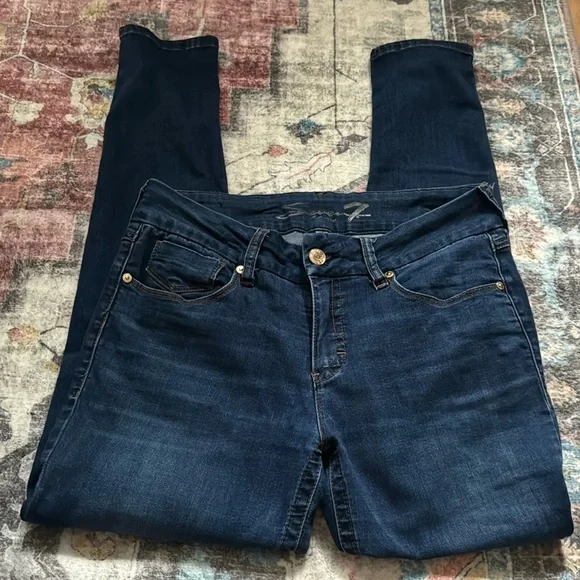Seven7 medium wash Tummyless med rise skinny jeans‎ Sz 12