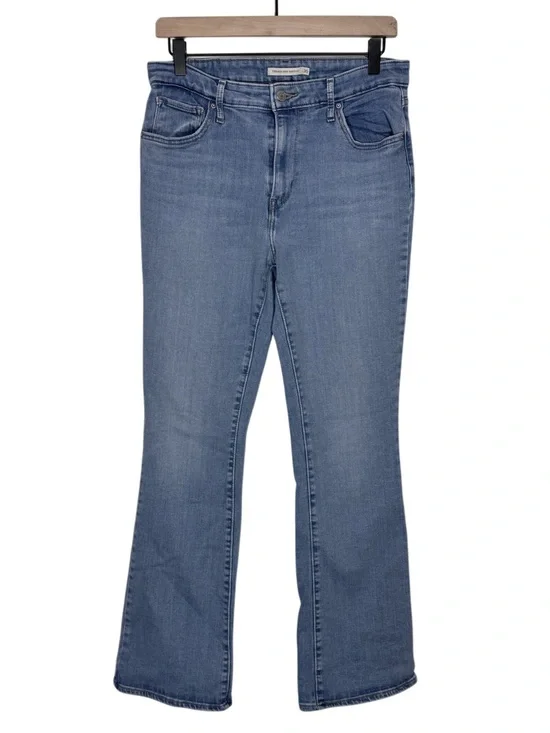 WJ527 {Levi's} 