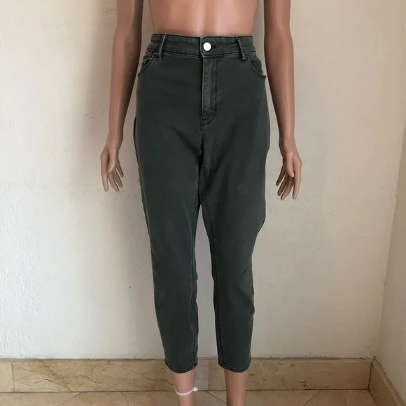 Green Denim White House Black Market Moose The Skinny Crop Pants Women’s Size 12