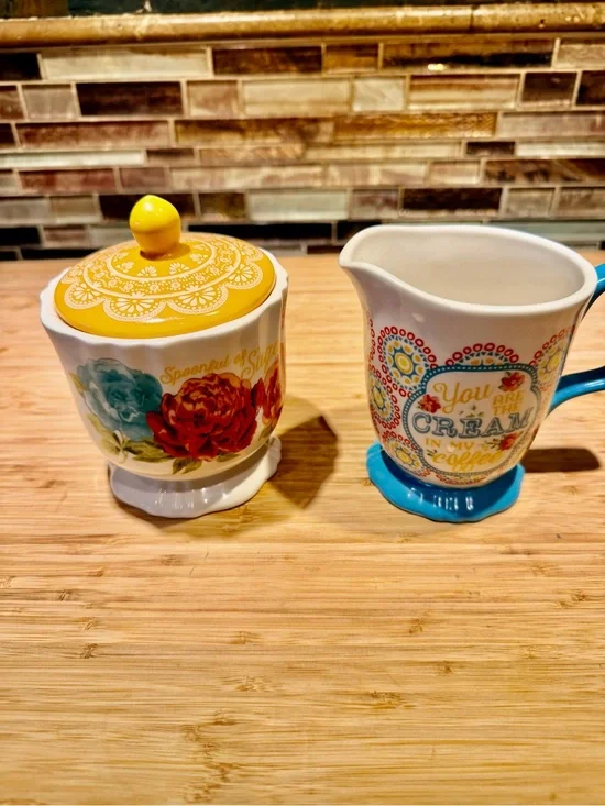 The Pioneer Woman Yellow Floral Sugar Bowl and Blue Creamer Set