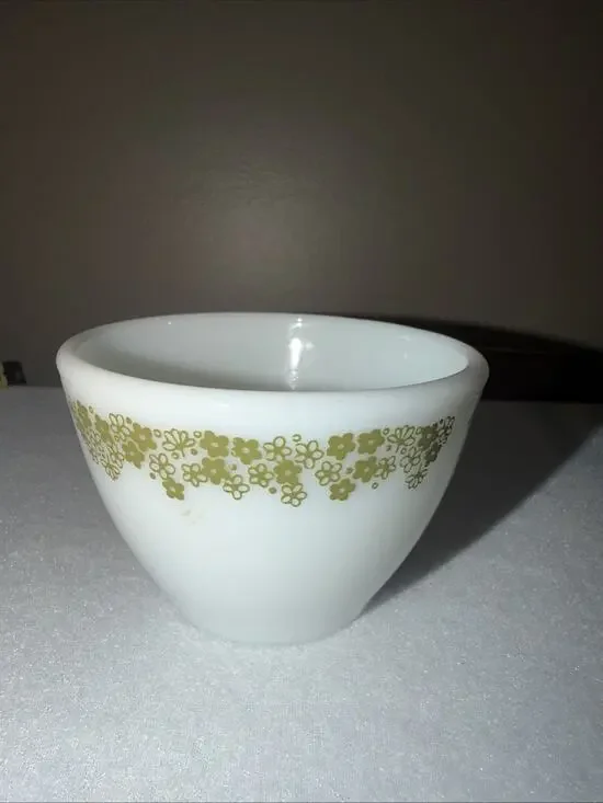 Pyrex Spring Blossom Crazy Daisy Green Sugar Bowl 3.5” W X 2.5”H