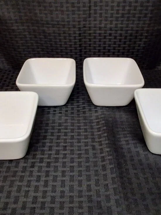 4 Pampered Chef Simple Additions Square White Sauce/Dessert Bowl 4.5in Discont.
