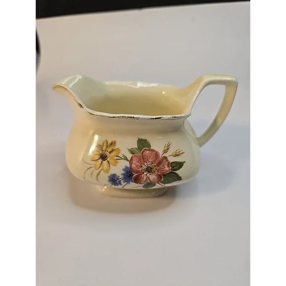 W. S. George Lido Canarytone Mid-Century Modern Floral‎ Creamer 147A Made in USA