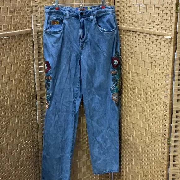 Embroidered Light Blue Denim Jeans