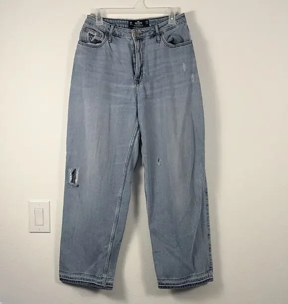 Hollister Women's High-Rise Straight Jeans Blue Light Wash Distressed Stretch