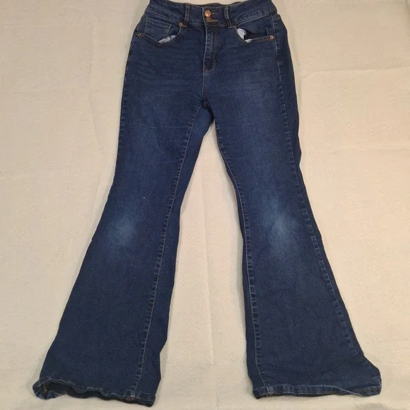 No Boundaries Flare Jeans Womens 11 Dark Blue High Rise Bell Bottom PJT4149