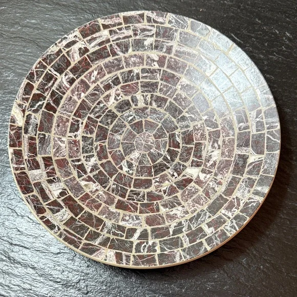 Elegant Cream Decorative Plate
