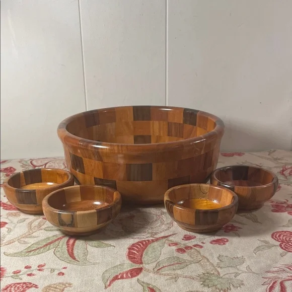 Wooden Checkered Handmade Salad Bowl 5 Piece Set