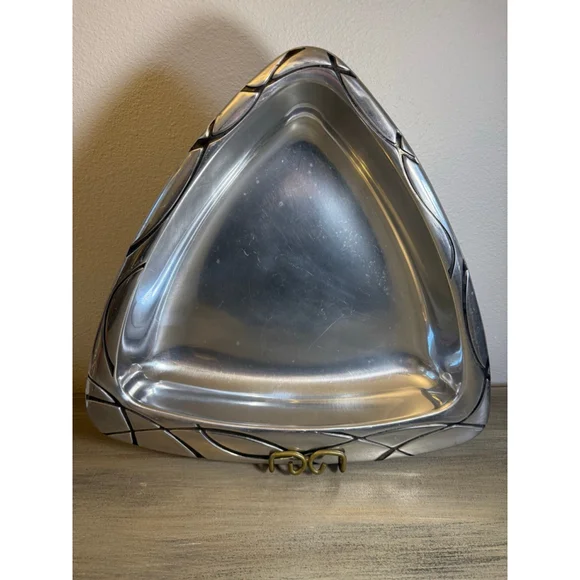 Lenox Vibe Chip & Dip Metal Serveware Triangle Platter Art Deco platter only