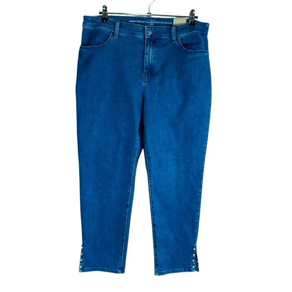 New Chico's Womans 2.5 14 Girlfriend Jeans Slim Leg Ankle Blue Denim Stretch NWT