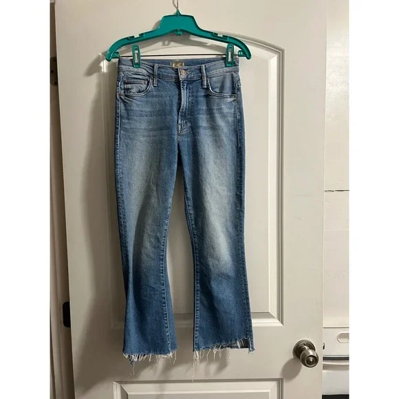 MOTHER Insider Crop Step‎ Fray Jeans Women Size 25 Light Distressed Cropped