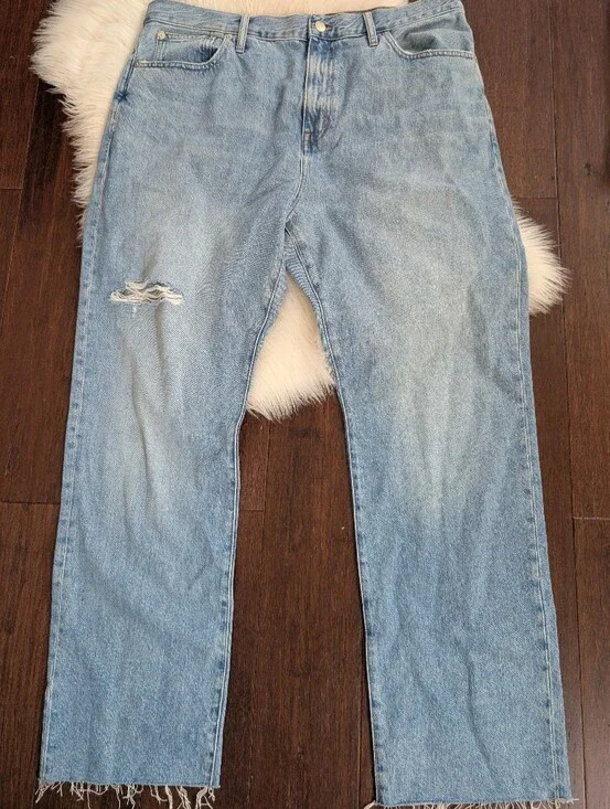Madewell 90s Straight Distressed Raw Hem Light Wash Jeans Size 33