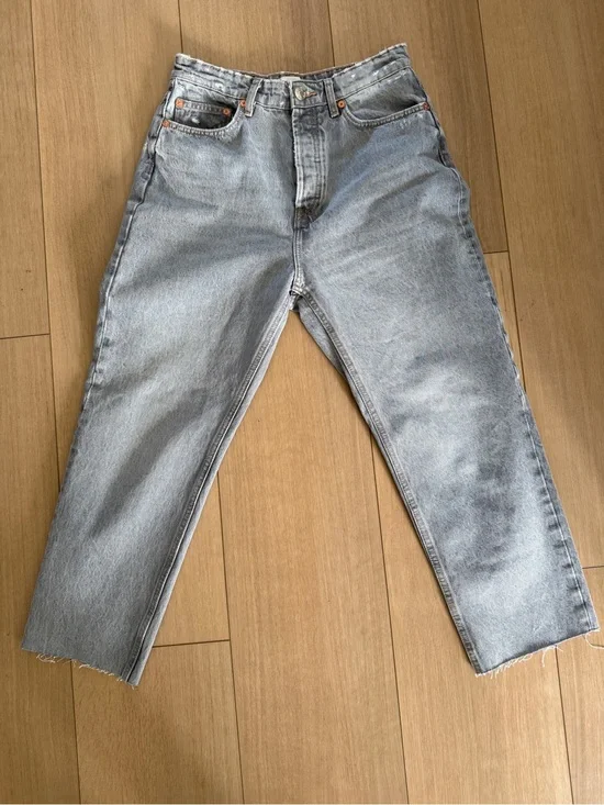 Zara jeans - size 8