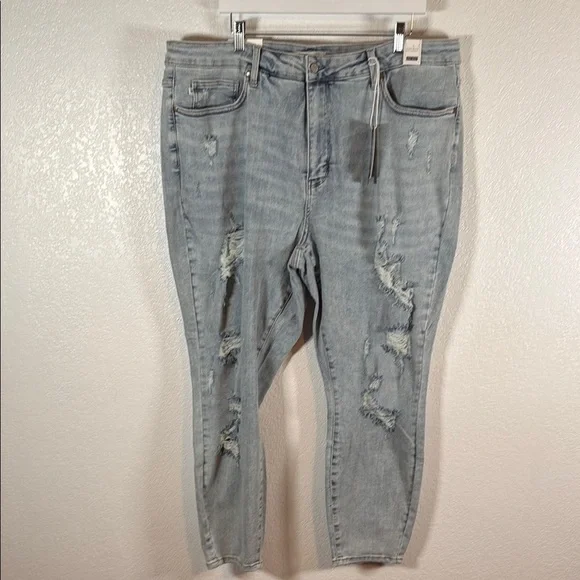 Judy Blue Light Wash Distressed Skinny Fit Tummy Control Top High Waist Size 24W