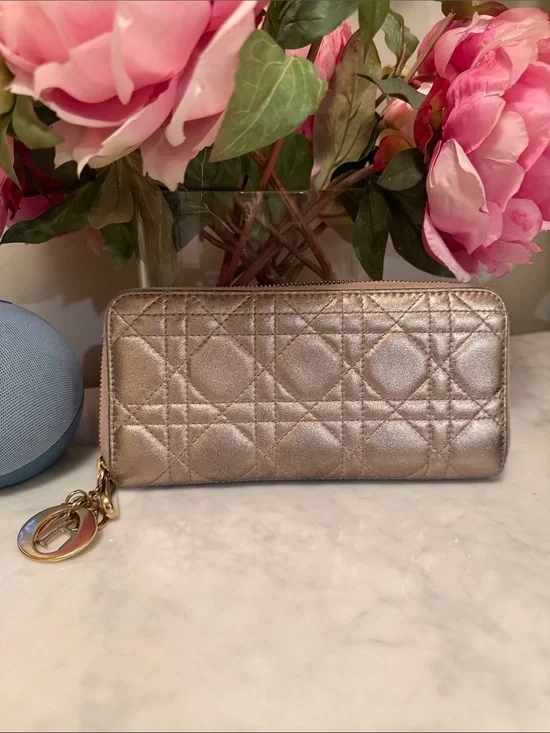 Metallic Quilted Zip Wallet - Bronze
