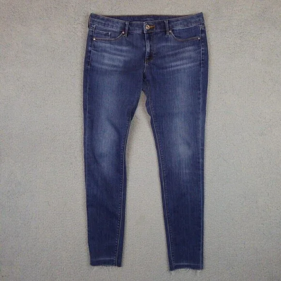 Uniqlo Jeans Womens Size 28 Blue Medium Washed Skinny Straight Mid Rise Raw Hem