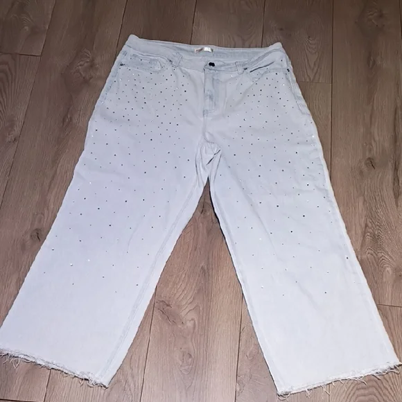 Stylish‎ Light Blue Wide Leg Jeans with Rhinestones