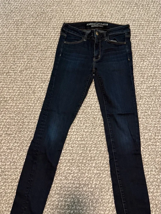 American Eagle Outfitters Dark Blue Super Super Stretch Jeans - size 6 y2k